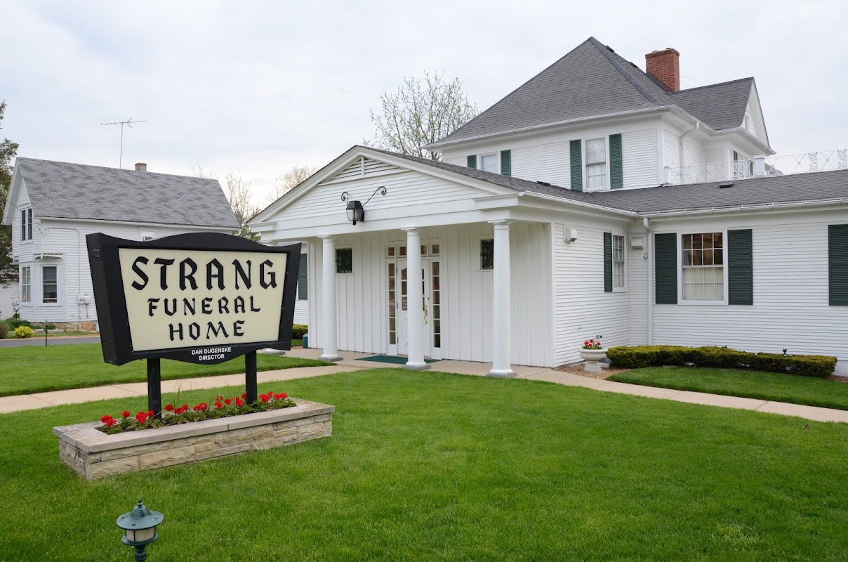 Strang Funeral Home building in Antioch, Illinois