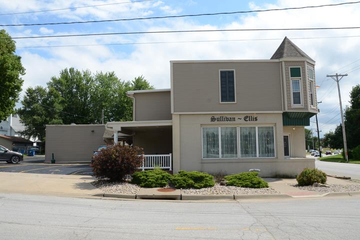 Sullivan-Ellis Mortuary building in East Moline, Illinois