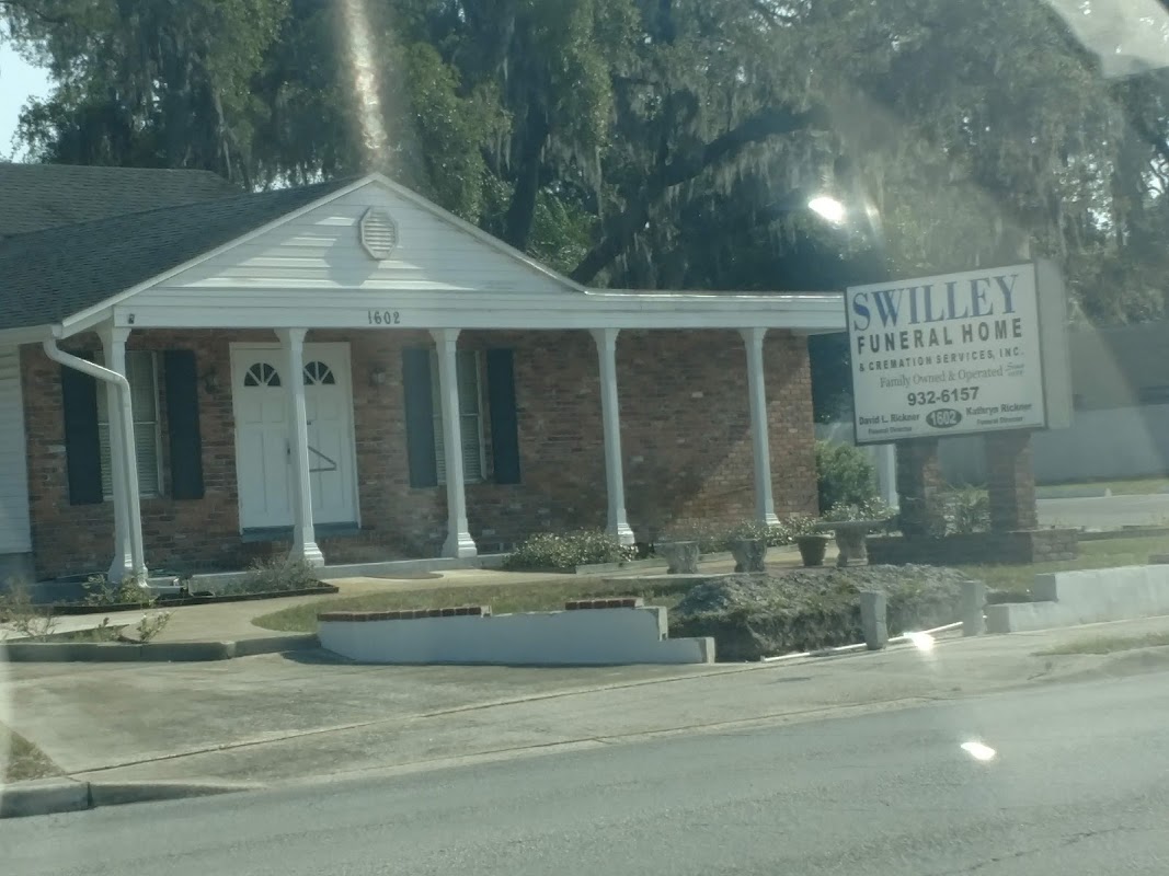 Swilley Funeral Home & Cremation Services building in Tampa, Florida
