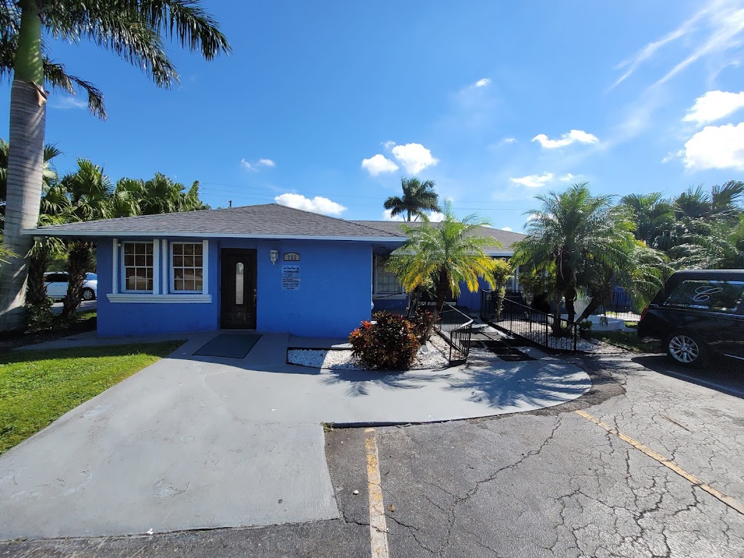 Taylor Smith West Funeral Home building in Belle Glade, Florida