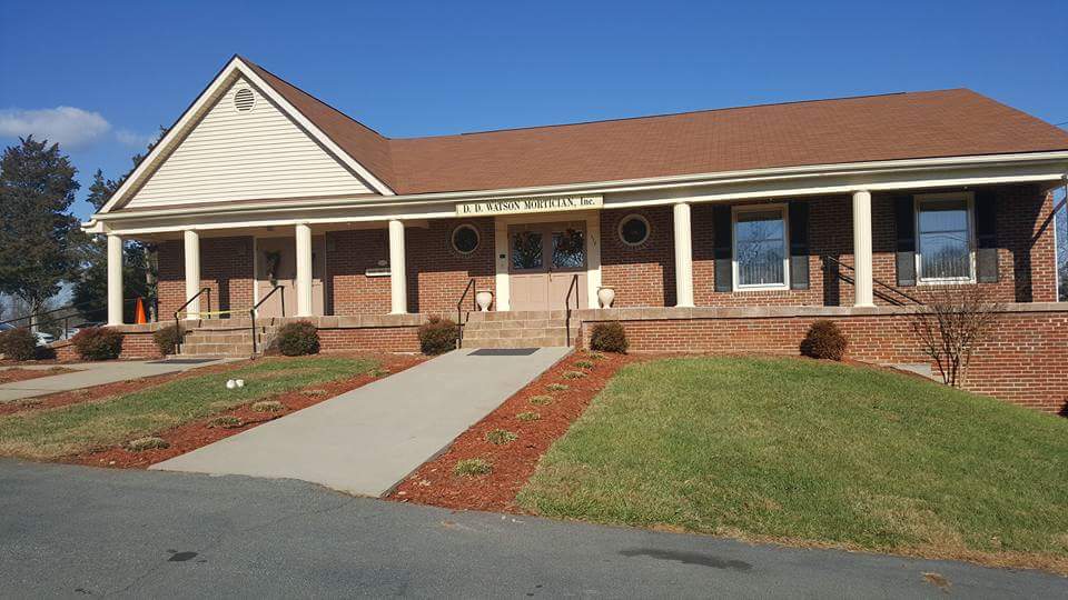 Thomasson Watson Funeral Service building in Louisa, Virginia
