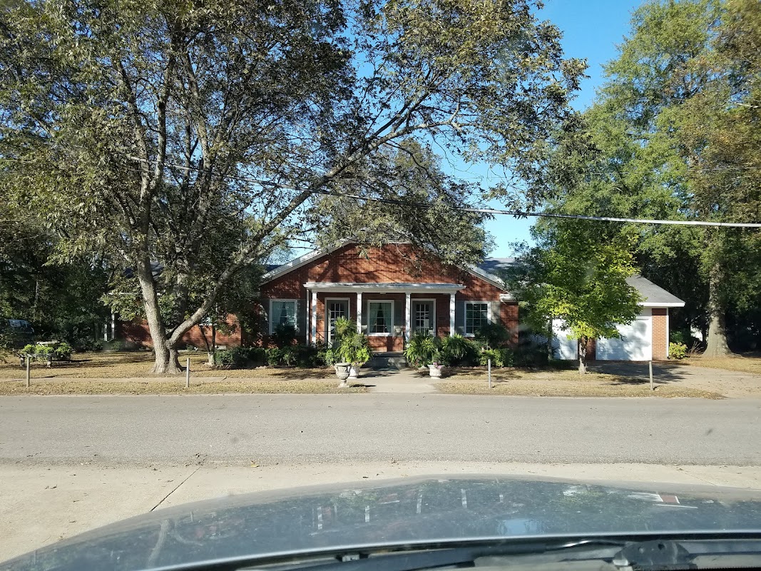 Thompson-Wilson Funeral Home building in McCrory, Arkansas