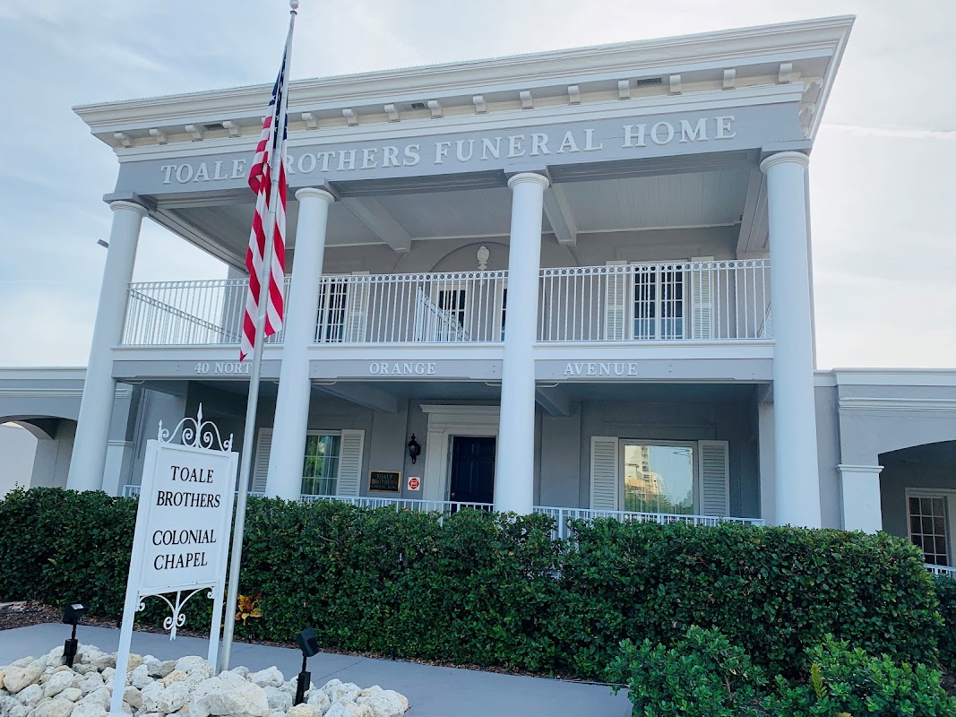 Toale Brothers Funeral Homes & Crematory - Gulf Gate Chapel building in Sarasota, Florida
