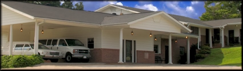 Tom Stutts & Son Funeral Home building in Franklin, Georgia
