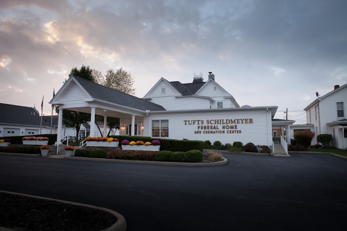 Tufts Schildmeyer Family Funeral Homes building in Blanchester, Ohio