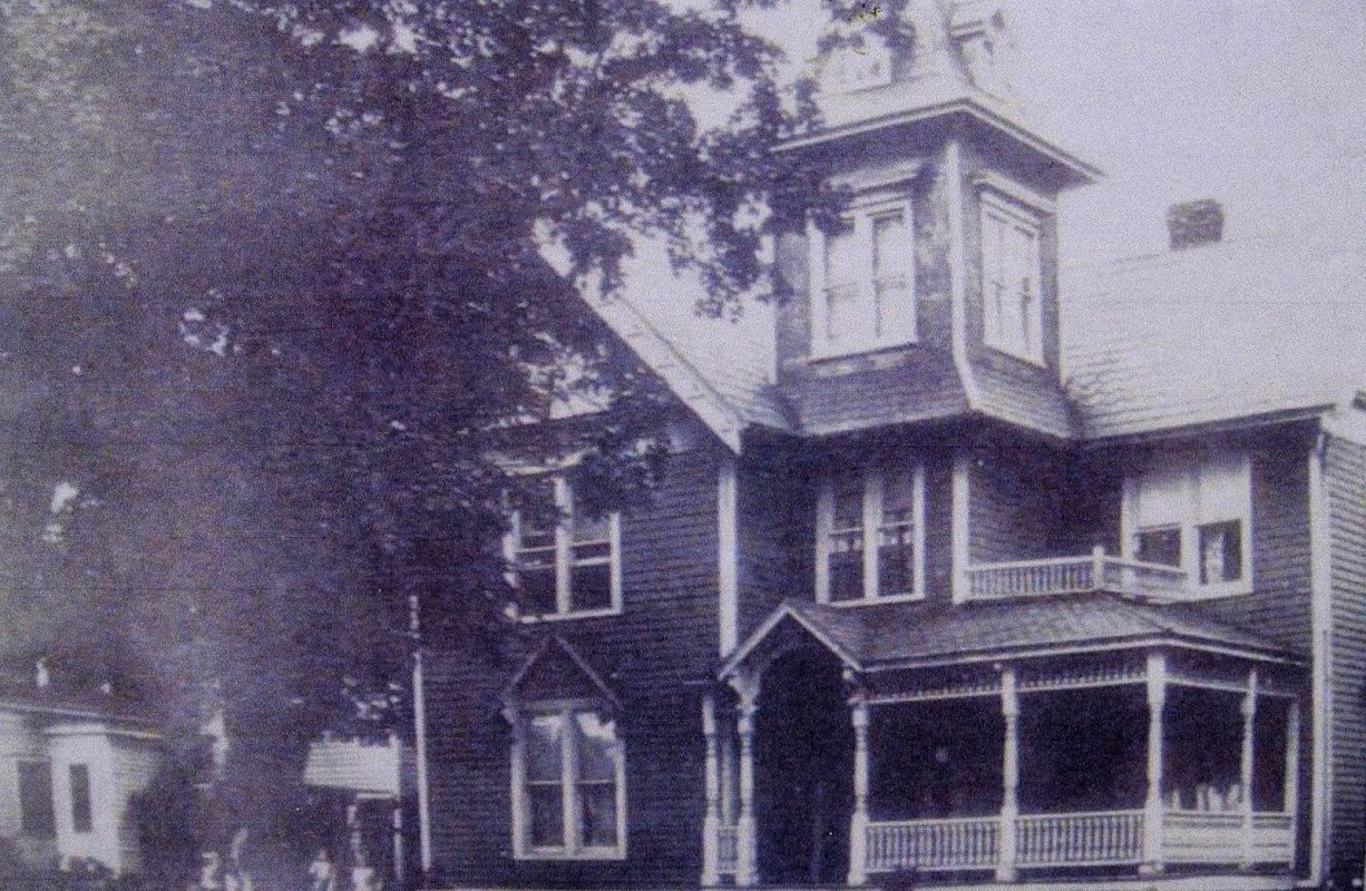 Tuttle-Yeisley Funeral Home building in Hallstead, Pennsylvania