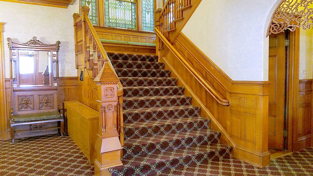 Veilleux And Redington Funeral Home And Cremation Service building in Waterville, Maine