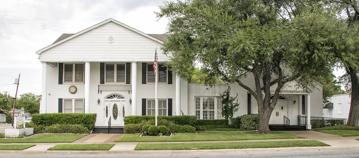 Waldo Funeral Home building in Sherman, Texas