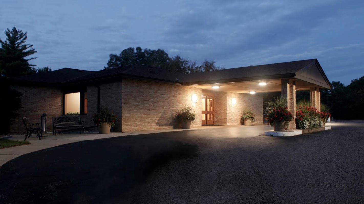 Ware-Smith-Woolever Funeral Home building in Midland, Michigan