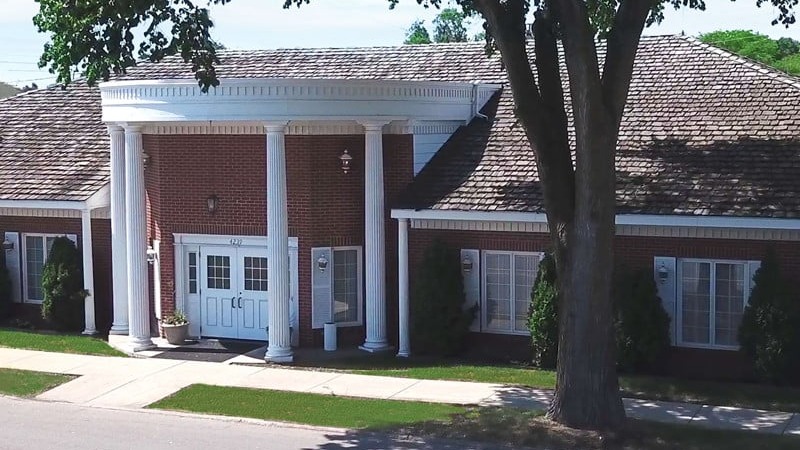 Washburn-McReavy Funeral Chapels - Robbinsdale building in Robbinsdale, Minnesota