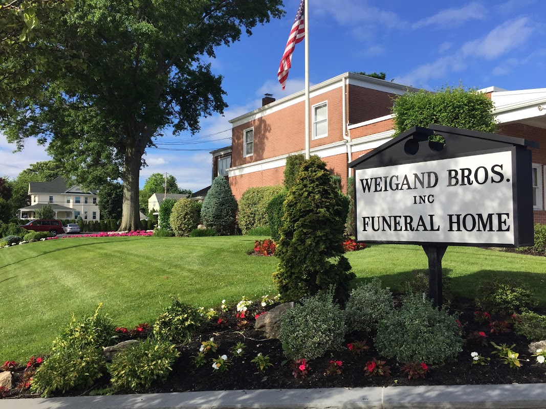 Weigand Bros Inc building in Williston Pk, New York