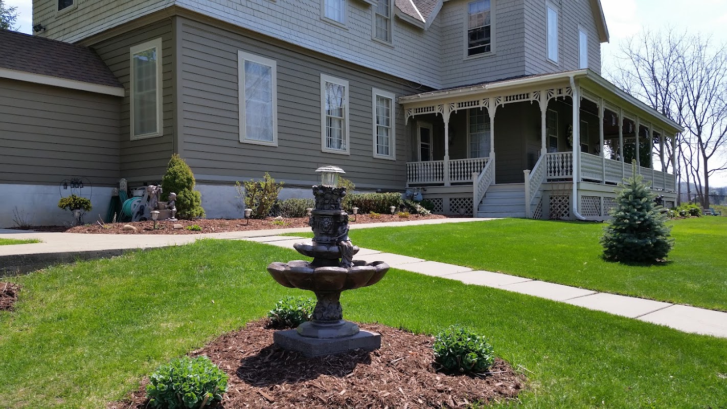 Whelan Bros & Hulchanski Funeral Home building in Syracuse, New York