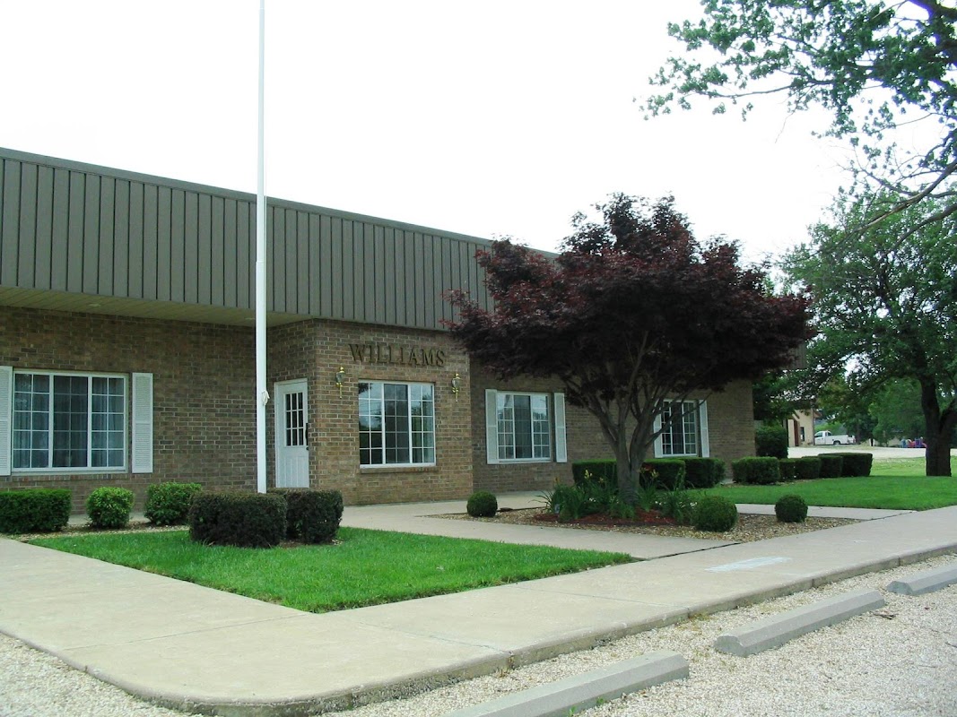 Williams Funeral Chapel building in Holden, Missouri