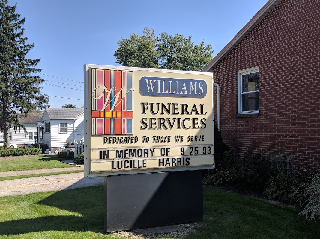 Williams Funeral Service building in Mansfield, Ohio
