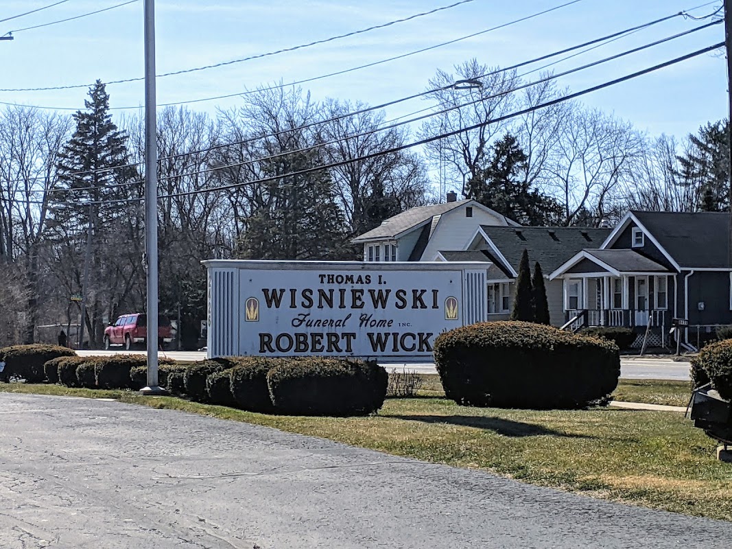 Wisniewski Funeral Home building in Toledo, Ohio