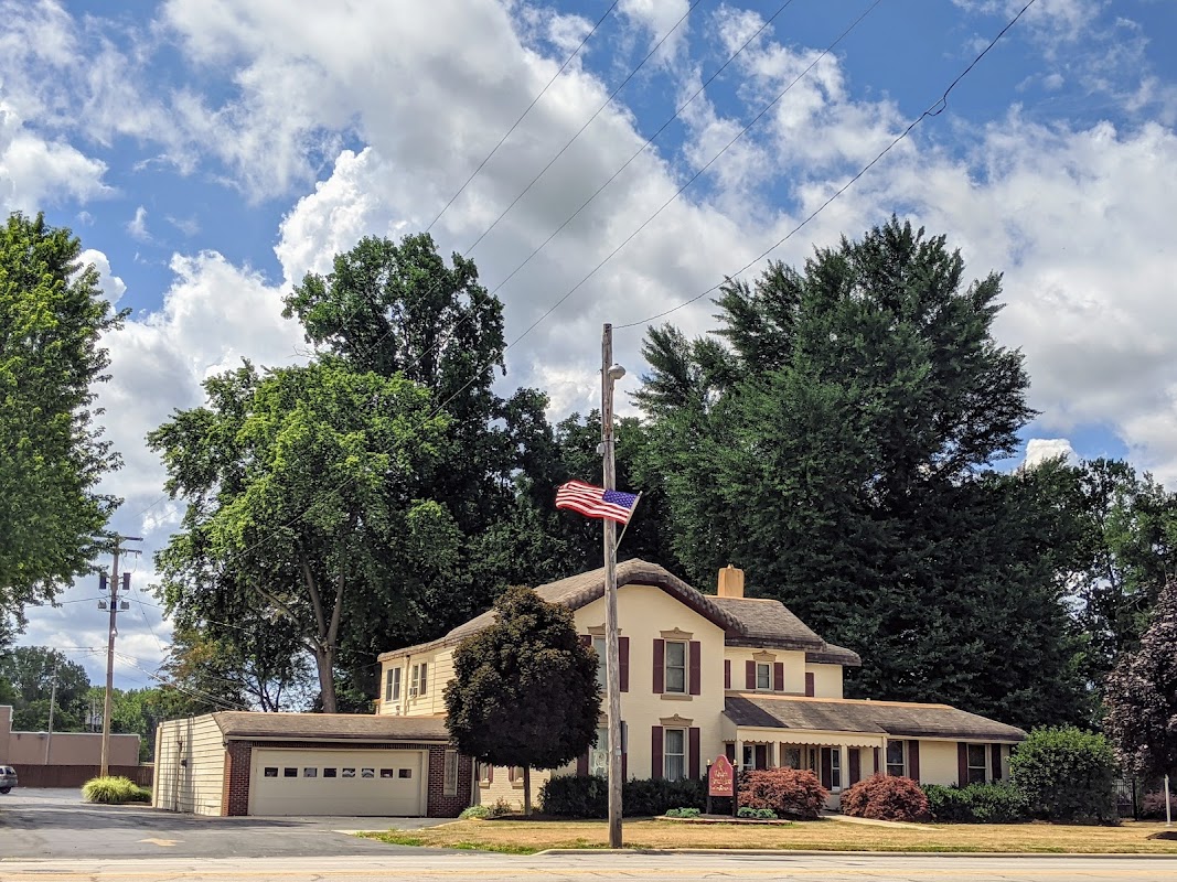 Wonderly Horvath Hanes Funeral Home building in Fremont, Ohio