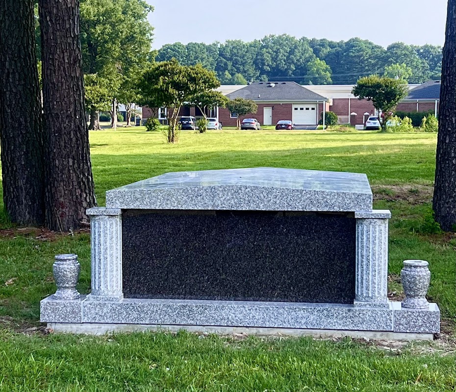 Woodlawn Funeral Home & Crematory building in Norfolk, Virginia